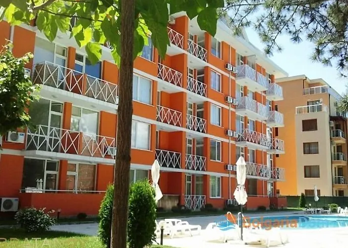 Seaview With Garden & Pool